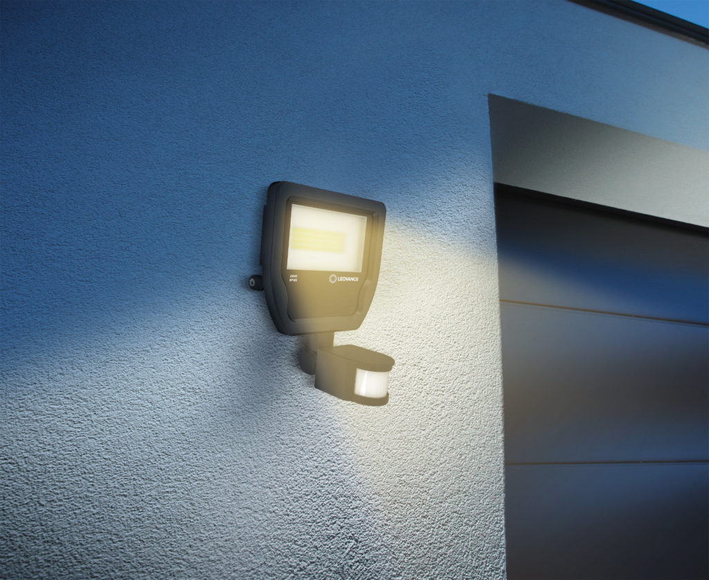 Naświetlacz FLOODLIGHT 20W 3000K czarny LEDVANCE - obrazek 6