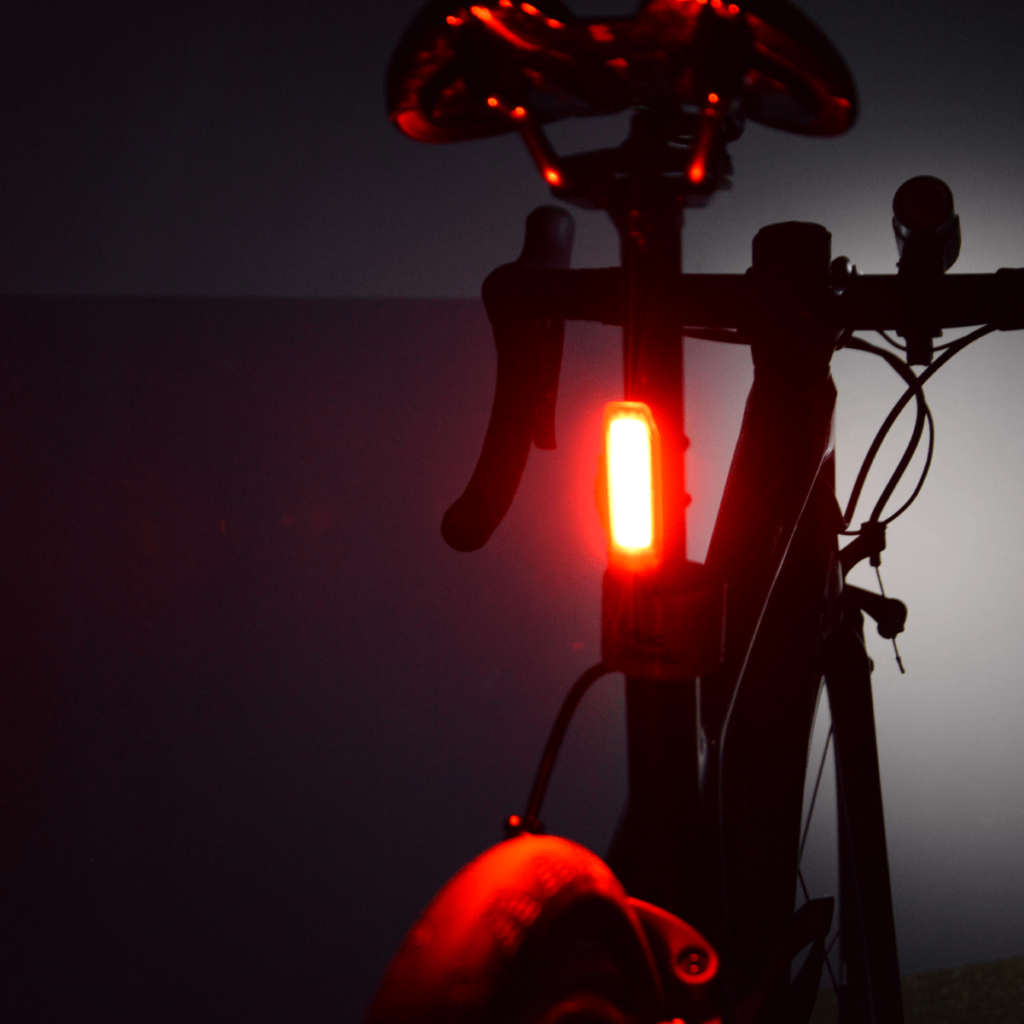 rowerowa lampka tylna akumulatorowa Mactronic Red Line - obrazek 6